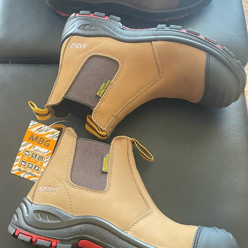 Men's Durable Tan Boots